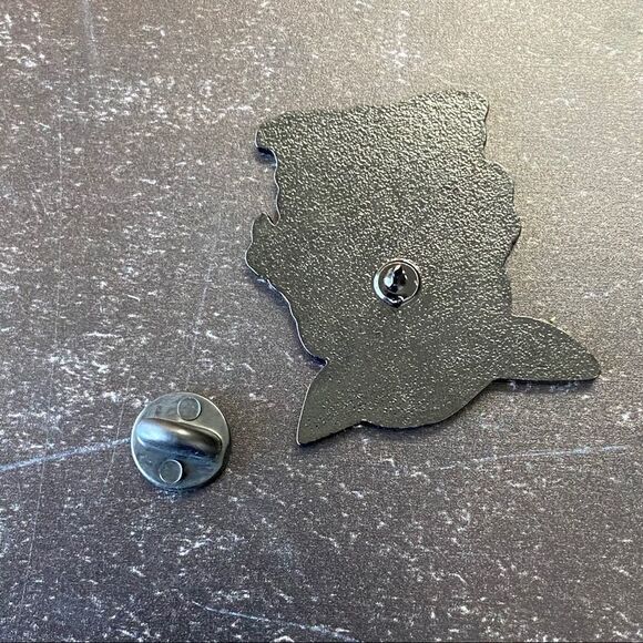 Yoda Enamel Pin/ Brooch Lapel - Picture 5 of 6